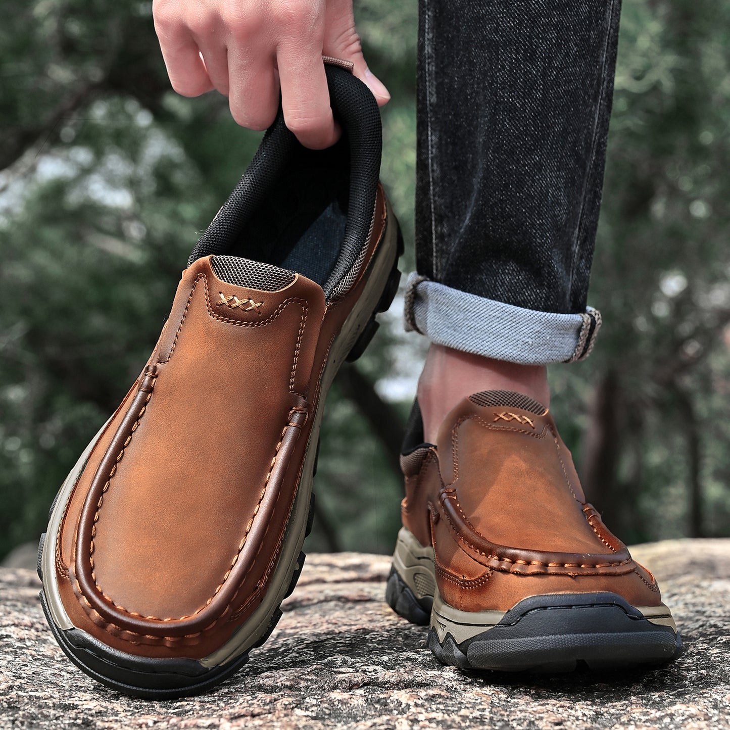 Mostelo® Mens Slip On Casual Outdoor Leather Walking Hiking Shoes V3689