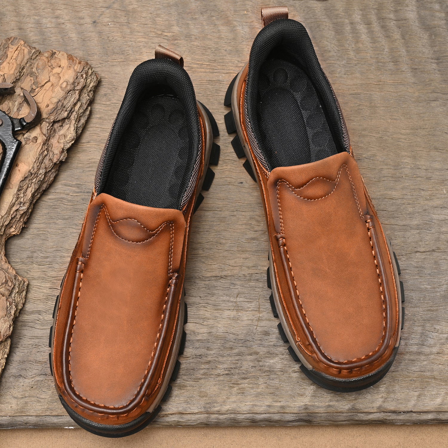 Mostelo® Mens Slip On Casual Outdoor Leather Walking Hiking Shoes V3672/V3673