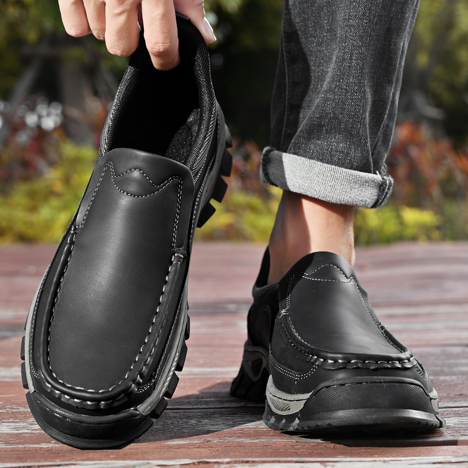 Mostelo® Mens Slip On Casual Outdoor Leather Walking Hiking Shoes V3672/V3673