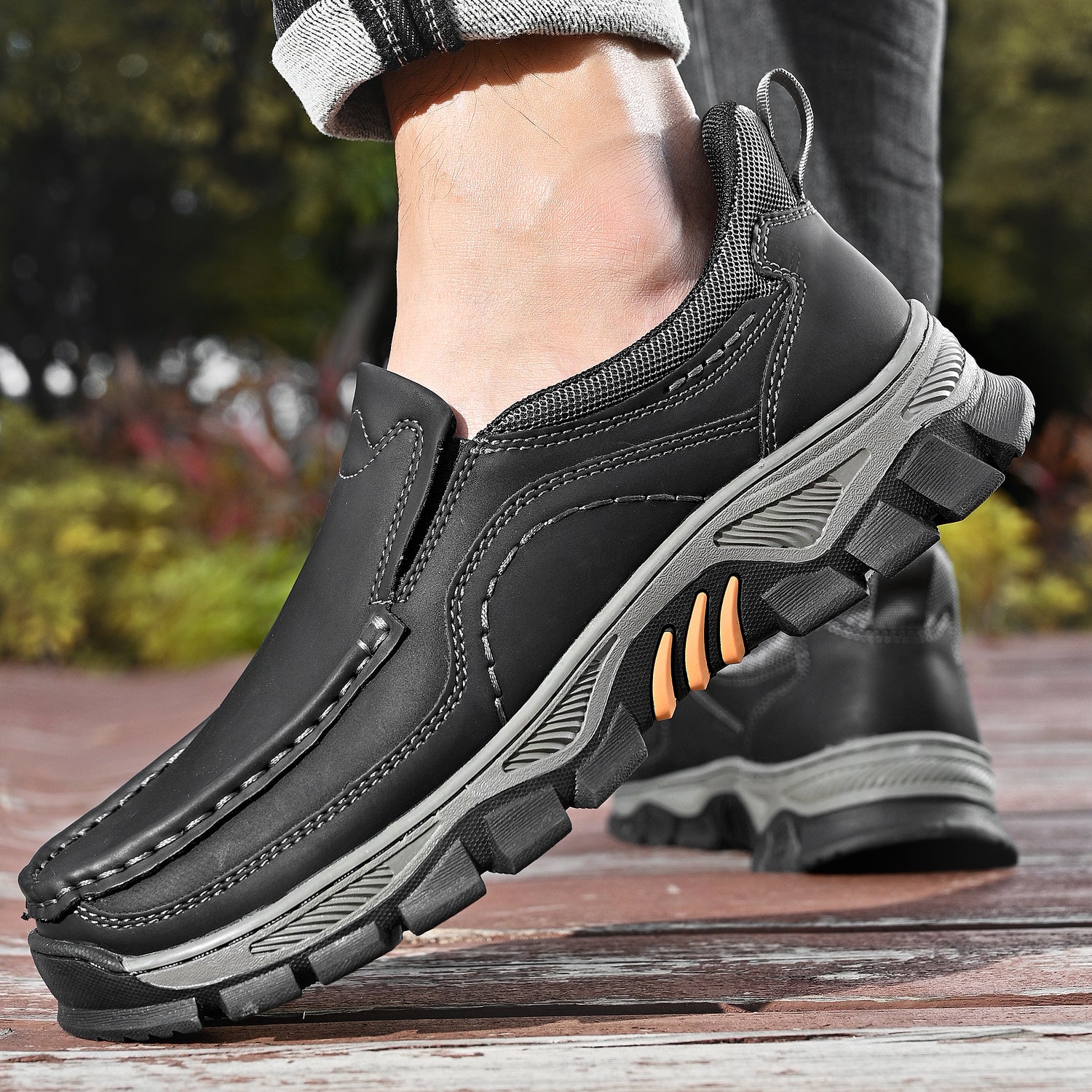 Mostelo® Mens Slip On Casual Outdoor Leather Walking Hiking Shoes V3672/V3673