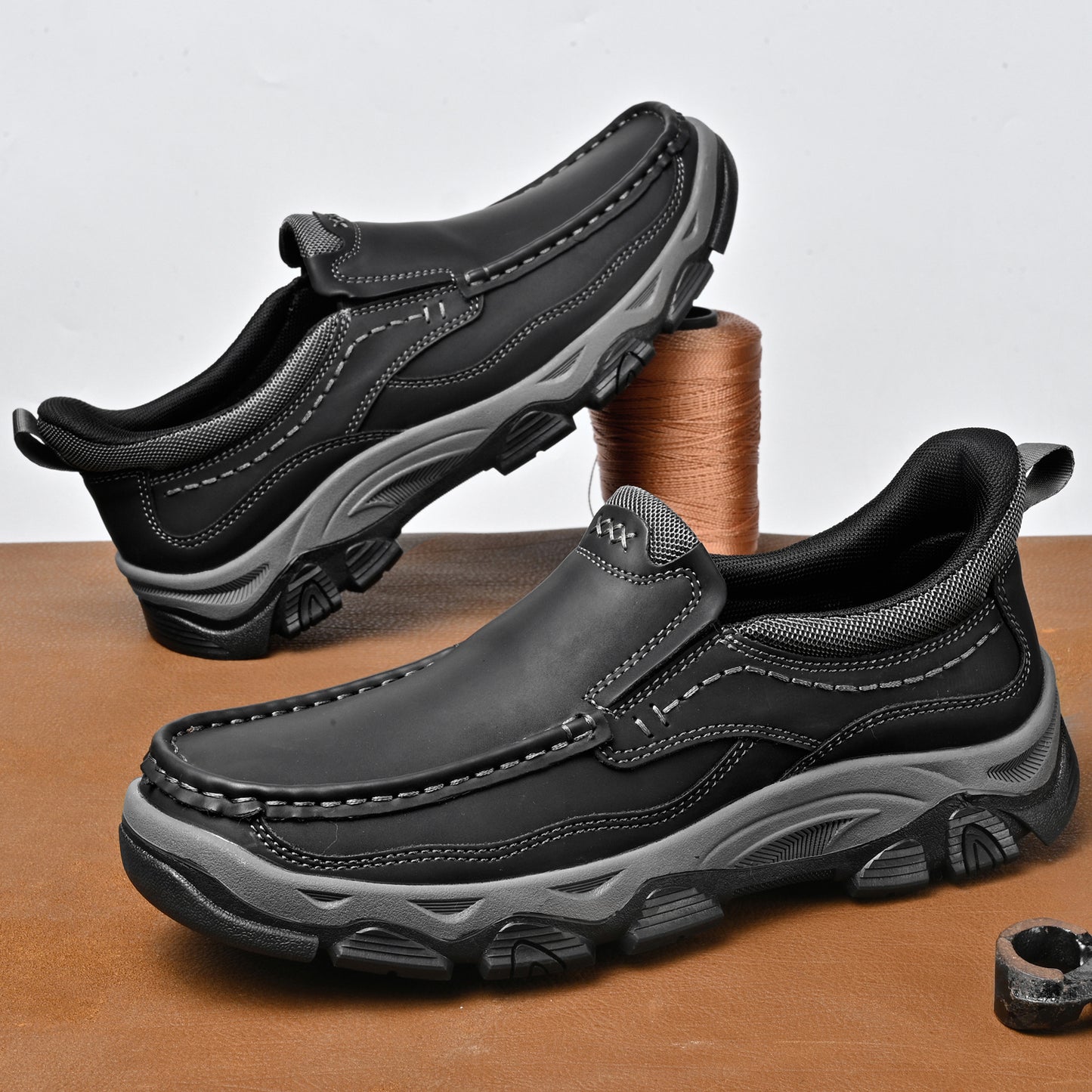 Mostelo® Mens Slip On Casual Outdoor Leather Walking Hiking Shoes V3672/V3673