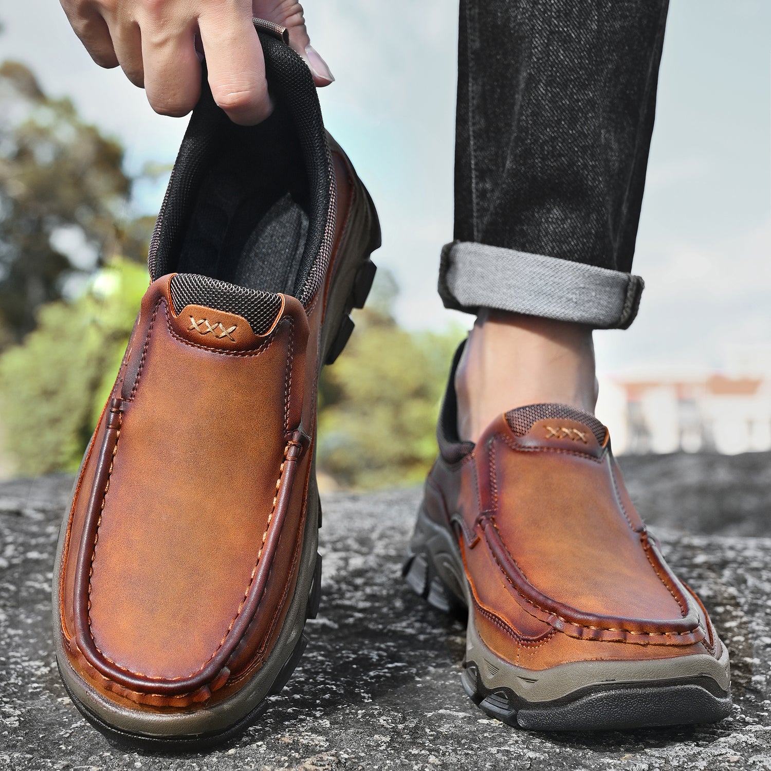 Mostelo® Mens Slip On Casual Outdoor Leather Walking Hiking Shoes V3672/V3673