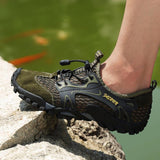 Men's Breathable Mesh Casual Light Outdoor Hiking Shoes
