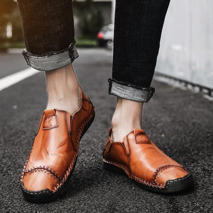 Men Hand Stitching Non Slip Large Size Soft Sole Casual Leather Shoes